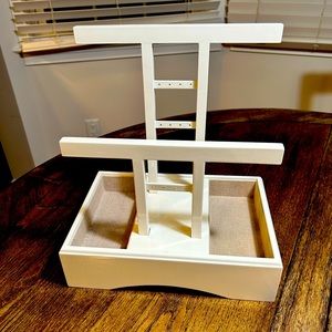 Pottery Barn jewelry organizer. Hold bracelets, necklaces, earrings and more.